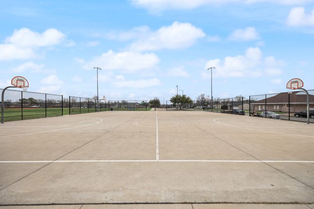 1504 Evans Drive, Mesquite, TX 75149