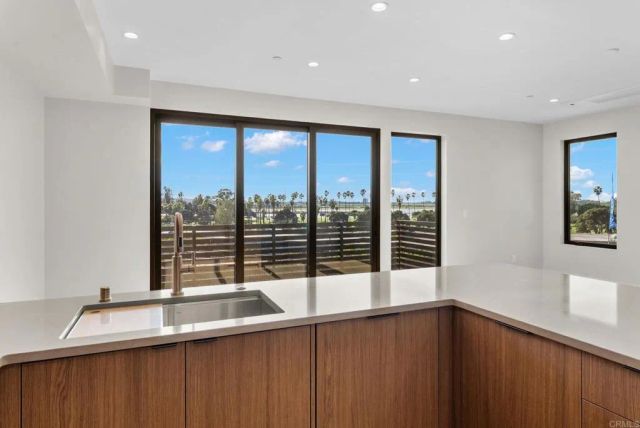 4212 Tonopah Avenue, San Diego, CA 92110