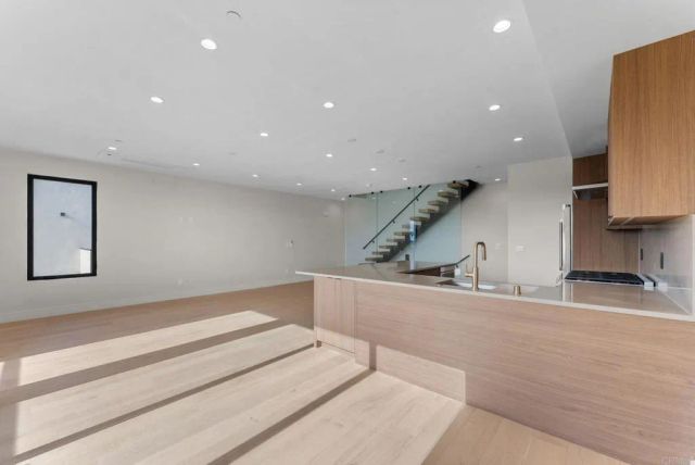 4212 Tonopah Avenue, San Diego, CA 92110