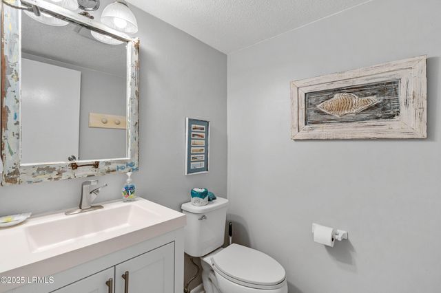 3 Cedar Reef Dr Unit E108, Harbor Island, SC 29920