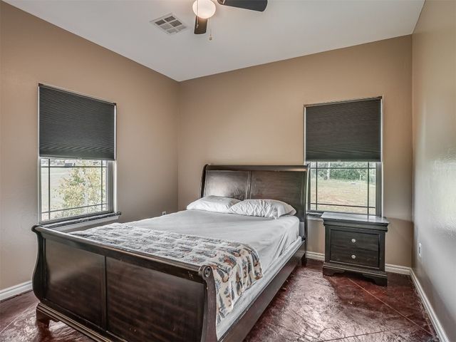 19855 Walker Road, Mcloud, OK 74851