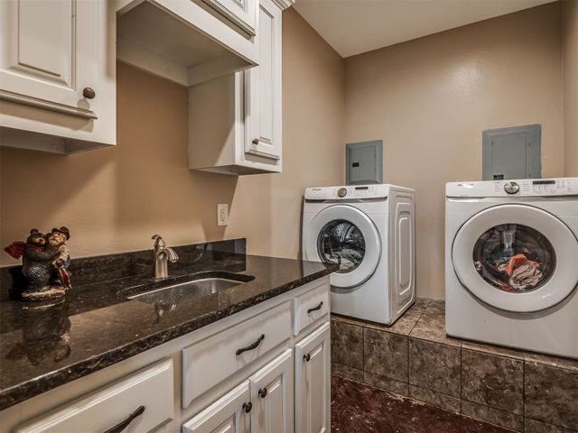 19855 Walker Road, Mcloud, OK 74851