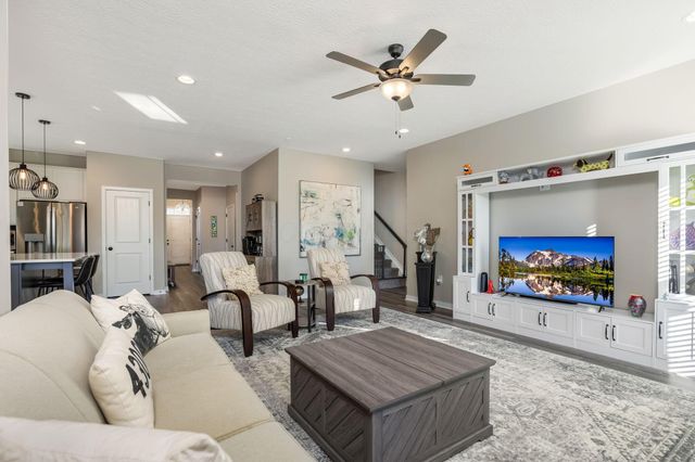 2716 Fieldwin Drive, Blacklick, OH 43004