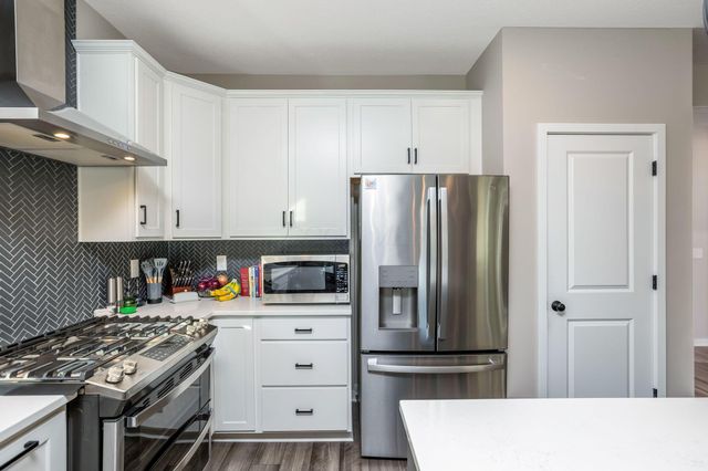 2716 Fieldwin Drive, Blacklick, OH 43004