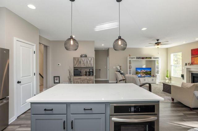 2716 Fieldwin Drive, Blacklick, OH 43004