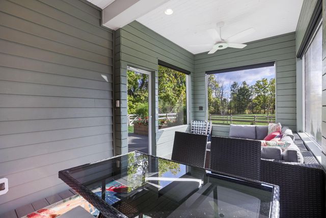 2716 Fieldwin Drive, Blacklick, OH 43004