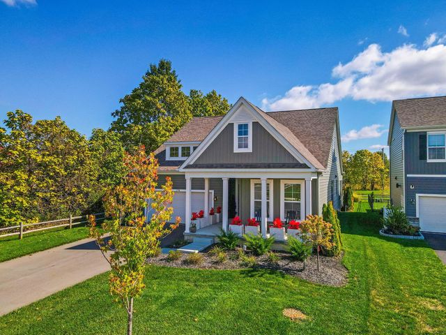 2716 Fieldwin Drive, Blacklick, OH 43004