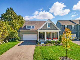 2716 Fieldwin Drive, Blacklick, OH 43004
