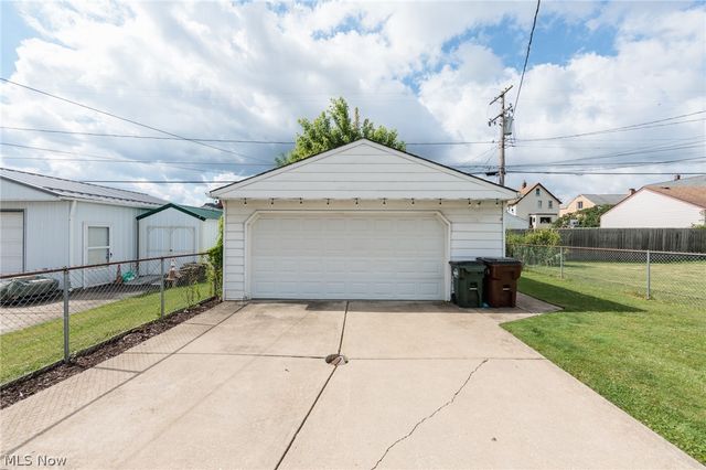 3801 Russell Avenue, Parma, OH 44134