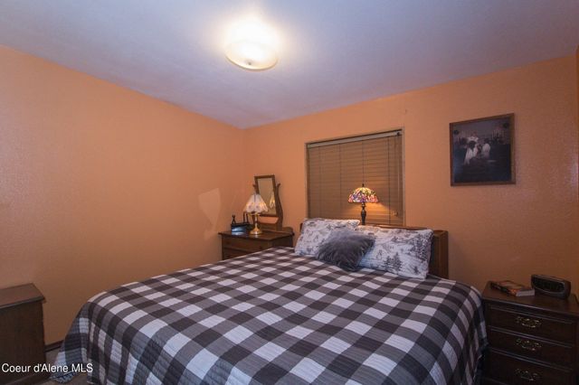 2068 W Oxford CIR, Coeur D'alene, ID 83815