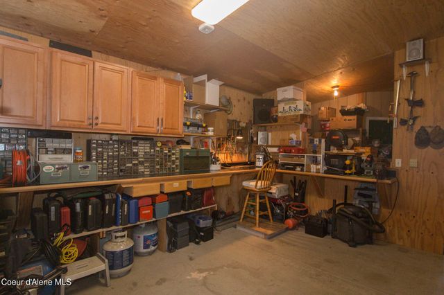 2068 W Oxford CIR, Coeur D'alene, ID 83815
