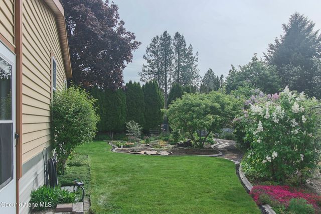 2068 W Oxford CIR, Coeur D'alene, ID 83815