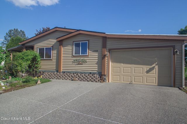 2068 W Oxford CIR, Coeur D'alene, ID 83815