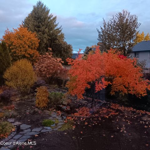 2068 W Oxford CIR, Coeur D'alene, ID 83815