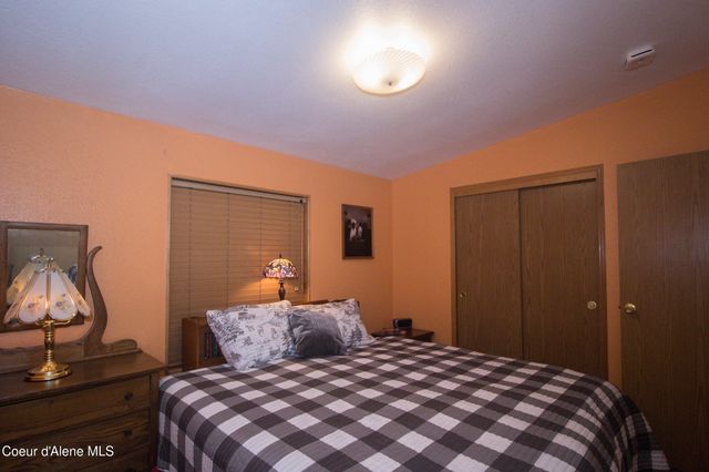 2068 W Oxford CIR, Coeur D'alene, ID 83815