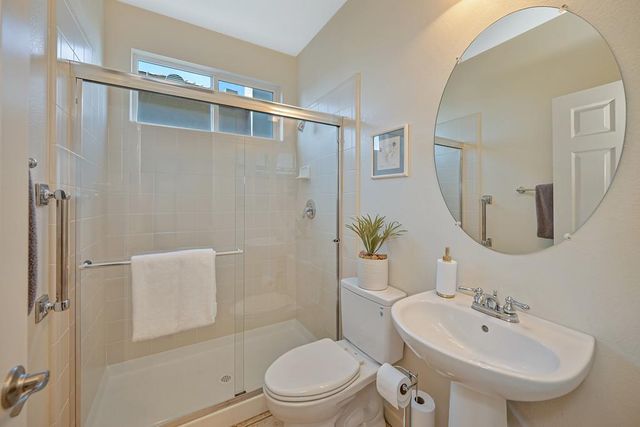 1936 Wesley Dr, Folsom, CA 95630