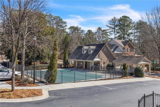 2762 Durham Drive, Brookhaven, GA 30319