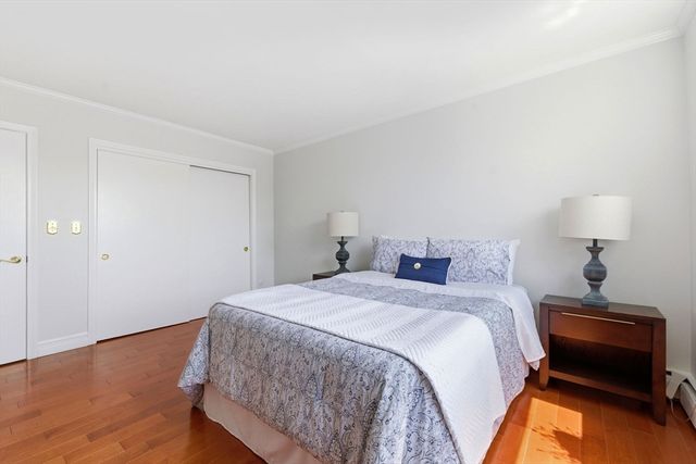 123 Sewall Ave 3A, Brookline, MA 02446