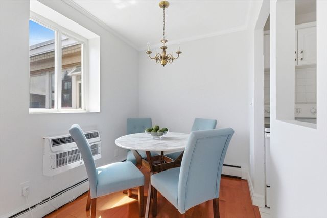 123 Sewall Ave 3A, Brookline, MA 02446