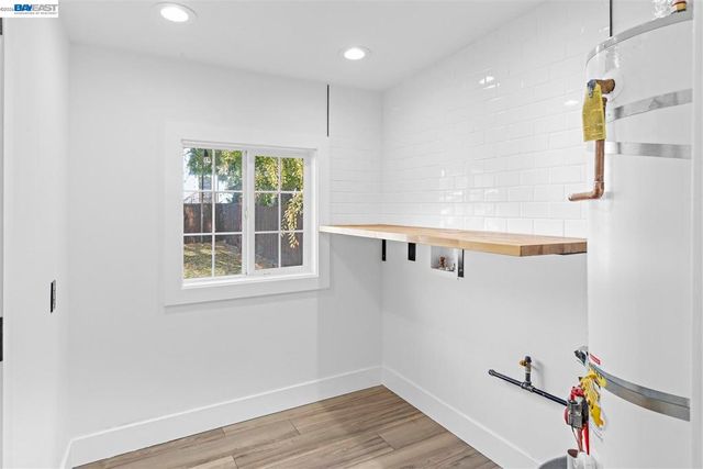 968 968 62nd st, Oakland, CA 94608