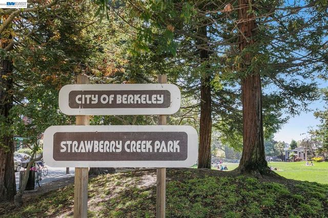 968 968 62nd st, Oakland, CA 94608