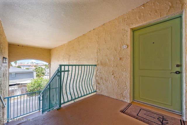 200 LAGUNA VILLAS Boulevard C31, Jacksonville Beach, FL 32250