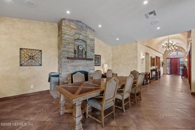 200 LAGUNA VILLAS Boulevard C31, Jacksonville Beach, FL 32250