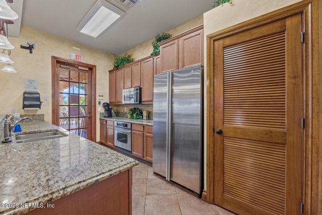 200 LAGUNA VILLAS Boulevard C31, Jacksonville Beach, FL 32250