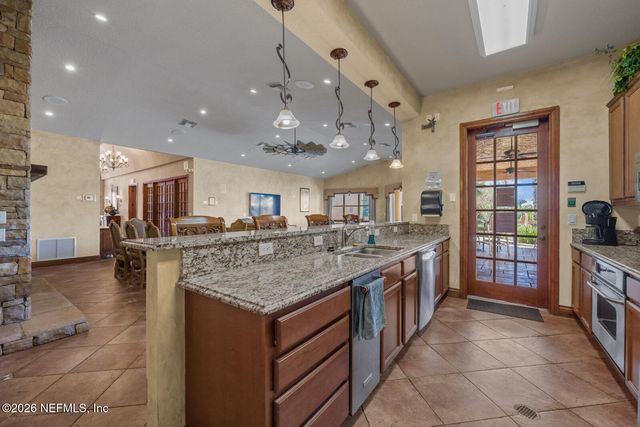 200 LAGUNA VILLAS Boulevard C31, Jacksonville Beach, FL 32250