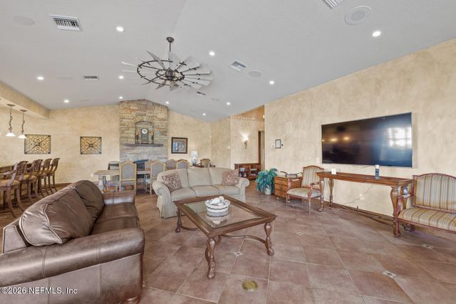 200 LAGUNA VILLAS Boulevard C31, Jacksonville Beach, FL 32250