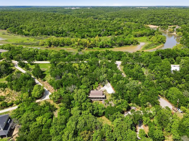 417 PR 1758 Road, Chico, TX 76431