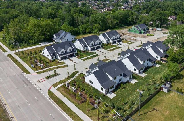 5748 Heights Drive, Sterling Heights, MI 48314