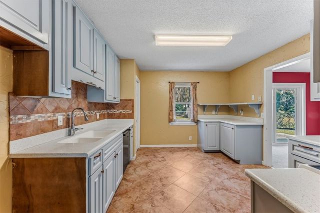 122 Chatford Drive, Brunswick, GA 31525