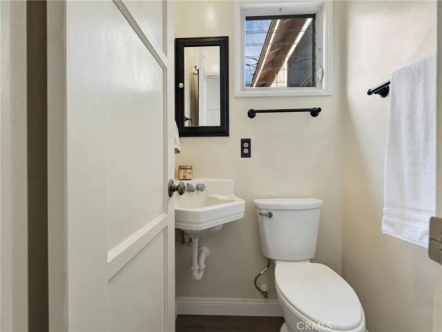 8043 Rhodes, North Hollywood, CA 91605