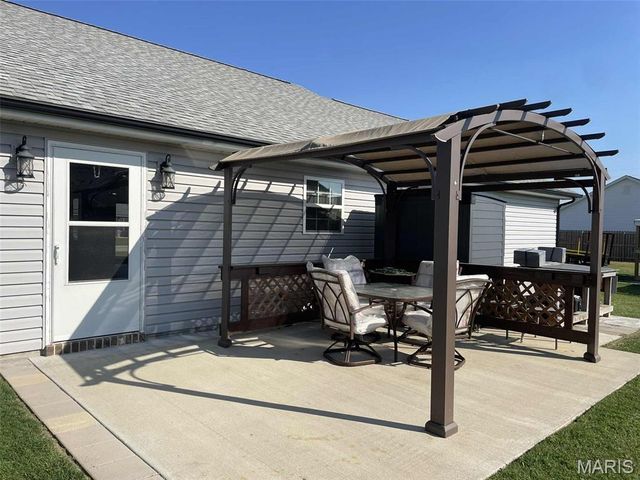 1201 Yosemite, Sikeston, MO 63801