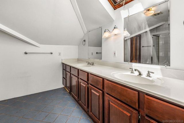 544 S Juniper Street, Escondido, CA 92025