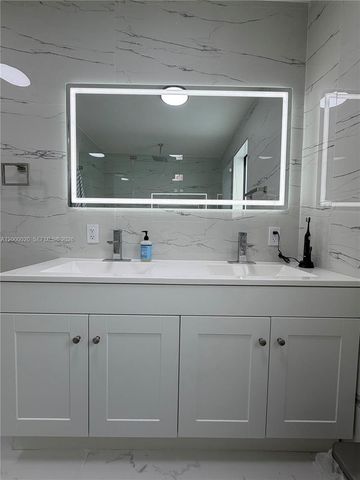 750 Carolina Ave, Fort Lauderdale, FL 33312