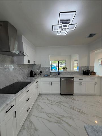 750 Carolina Ave, Fort Lauderdale, FL 33312