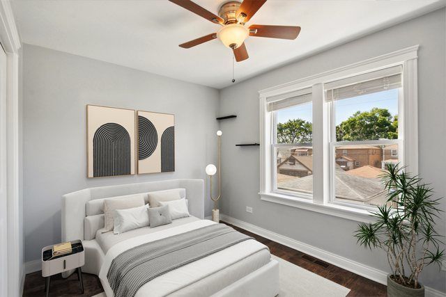 3036 N Long Avenue, Chicago, IL 60641