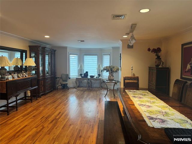 46A Homestead A, Palisades Park, NJ 07650