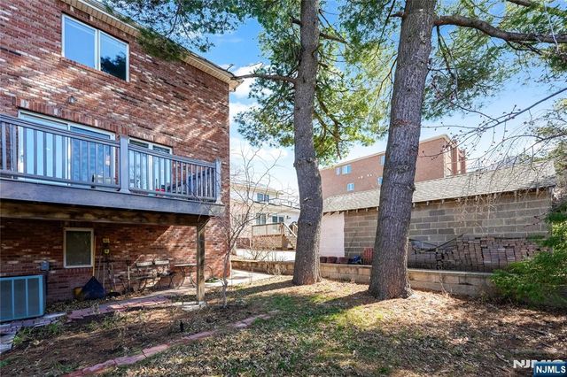 46A Homestead A, Palisades Park, NJ 07650