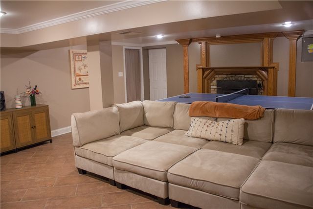 614 Maple Hill Drive, Dayton, OH 45449