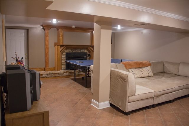 614 Maple Hill Drive, Dayton, OH 45449