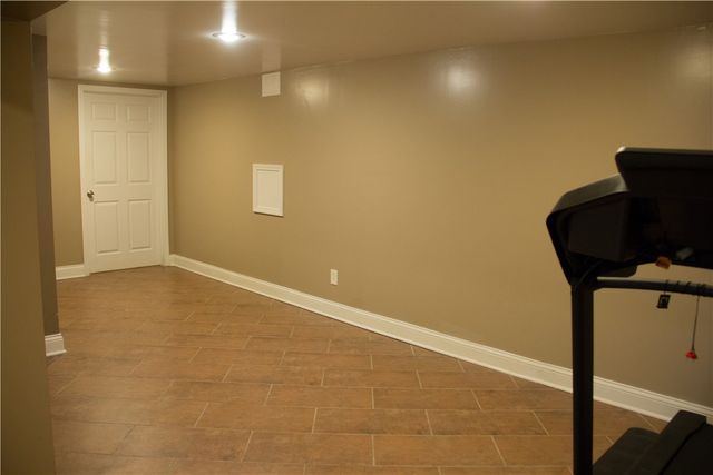 614 Maple Hill Drive, Dayton, OH 45449