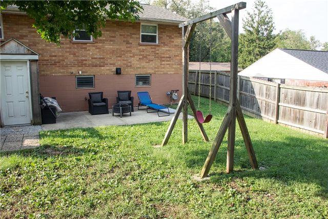 614 Maple Hill Drive, Dayton, OH 45449