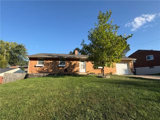 614 Maple Hill Drive, Dayton, OH 45449
