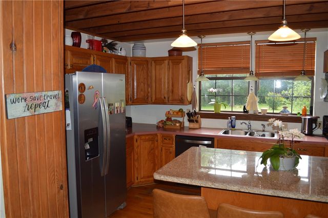 537 Owl Hollow Road, West Fork, AR 72774