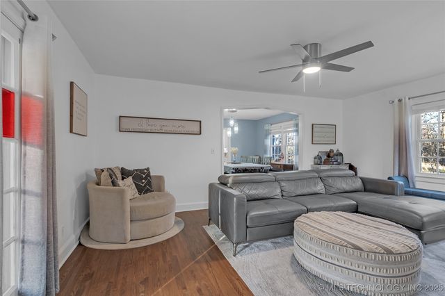 9601 N 89th East Avenue, Owasso, OK 74055