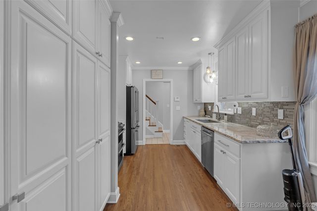 9601 N 89th East Avenue, Owasso, OK 74055