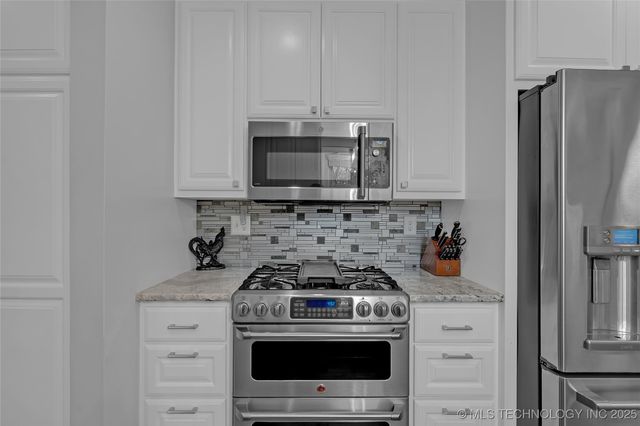 9601 N 89th East Avenue, Owasso, OK 74055